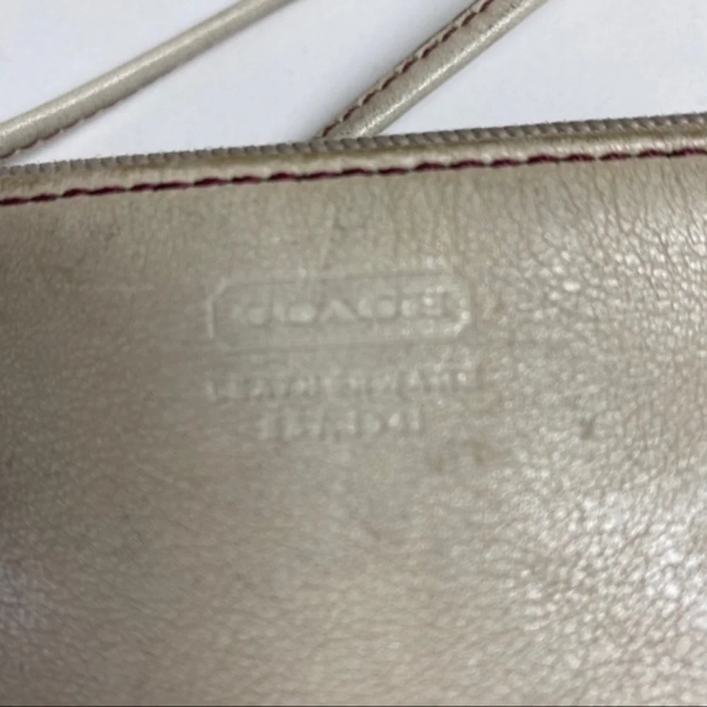 Coach Wristlet Cream